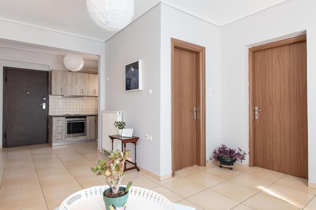 Apartment Athenian Cozy For 4